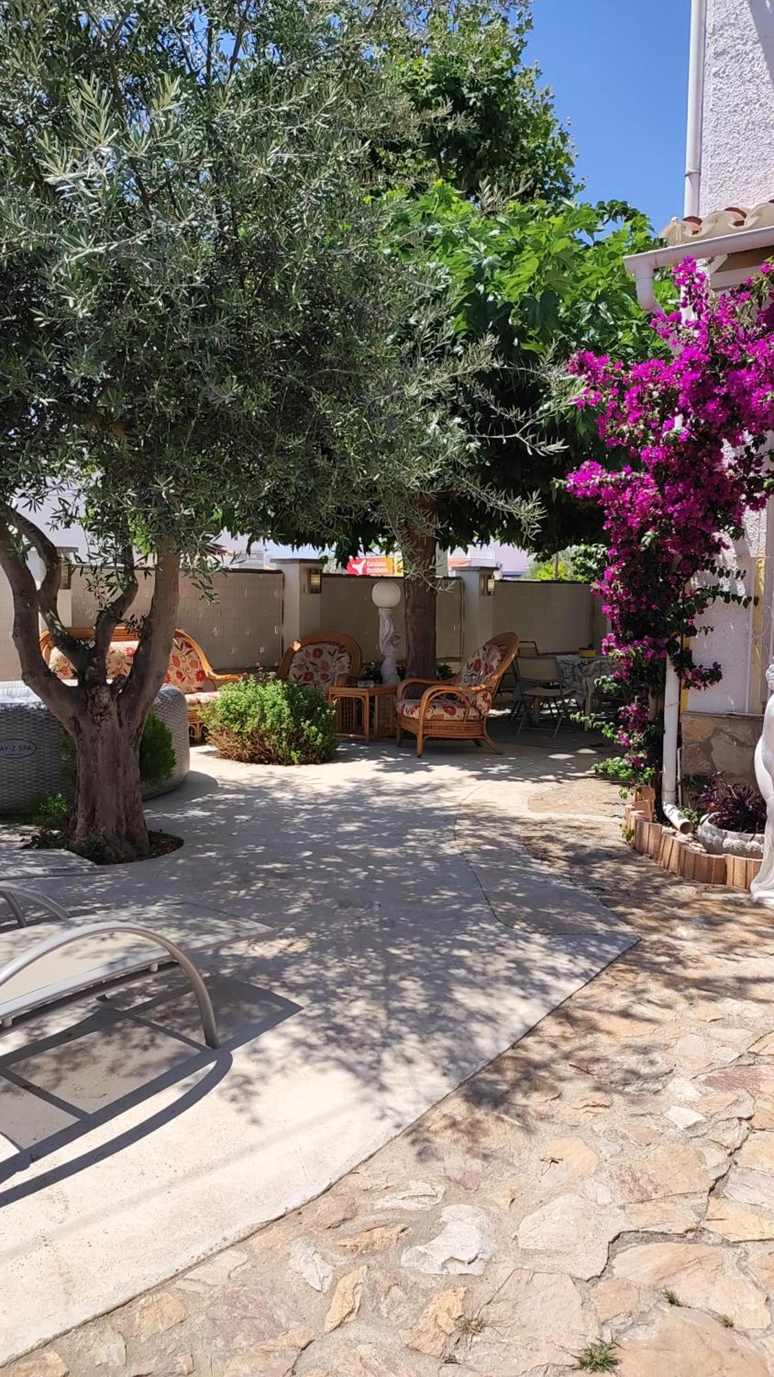 Leones Villa Empuriabrava Exterior photo